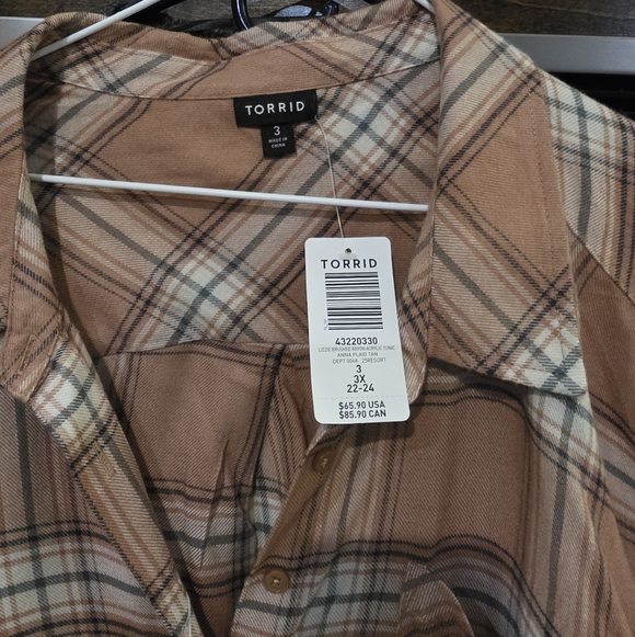 Torrid Tan Plaid Shirt New With Tags - Picture 6 of 8